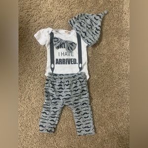 Ladies I Have Arrived - 3 pc Baby Boys Outfit - Size 3-6M